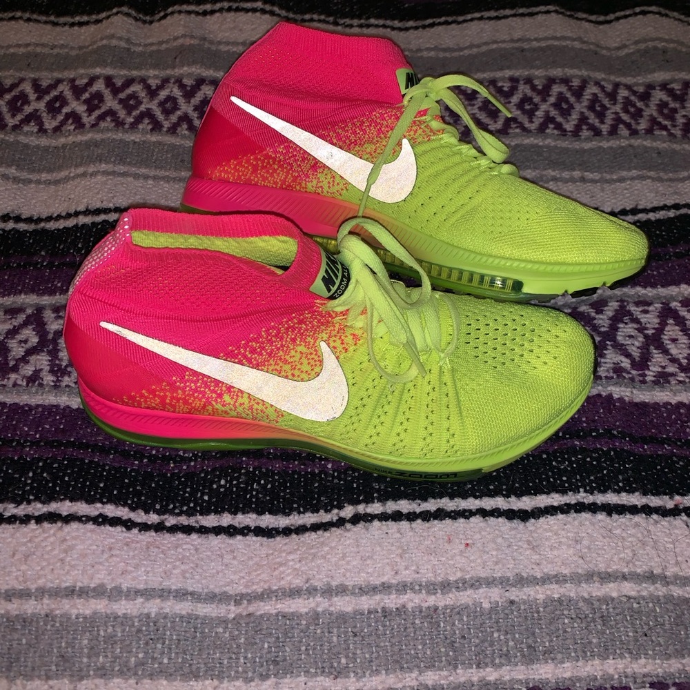 Nike All Out Zoom
